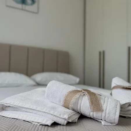Dalori Comfort شقة زادار
