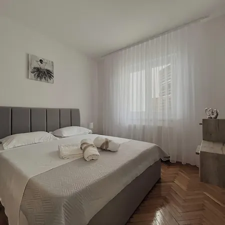 דירה Dalori Comfort זאדאר